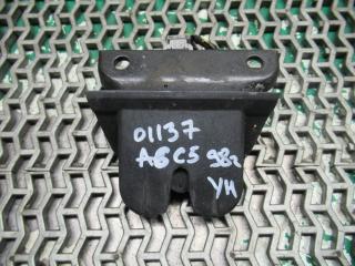 замок багажника Audi A6 4B/C5 1998, 1.9 л., МКПП, универсал