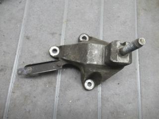 кронштейн КПП Ford Focus 1 поколение 1999, 1.6 л., 98AB7M125CF