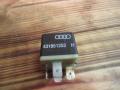 блок управления вентилятором (реле) Audi A6 4A/C4 1995, 2.0 л., МКПП, седан, 431951253H - фото №2