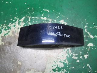 ус под фонарь левый Volkswagen Sharan 1 поколение [рестайлинг] 2001, 1.9 л., МКПП, минивэн, 7M3807871