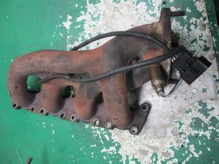 коллектор выпускной Volkswagen Passat B5 1999, 1.8 л., 058253033A