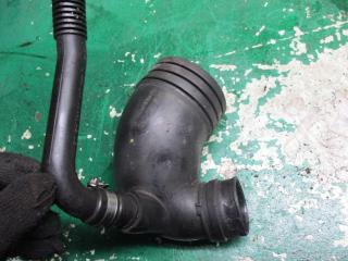 патрубок турбины Volkswagen Passat B5 1998, 8D0129615K