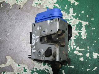 замок двери задней левой Audi A4 B5 1997, 1.9 л., МКПП, универсал, 8D0839015A