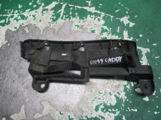 крепление бампера Volkswagen Caddy 2 поколение 2004, 2.0 л., МКПП, фургон, 2K0807393
