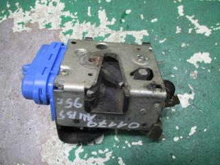 замок двери передней правой Audi A4 B5 1995, 1.9 л., МКПП, седан, 4A0839016H