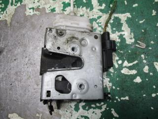 замок двери передней правой Audi A4 B5 1995, 1.9 л., МКПП, седан, 8D1837016B