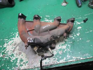 коллектор выпускной Volkswagen Golf 3 поколение 1998, 1.6 л., МКПП, хетчбэк 5 дв., 06A253033P