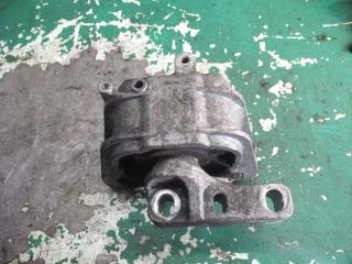подушка крепления двигателя Volkswagen Caddy 2 поколение 2004, 2.0 л., МКПП, фургон, 1K0199262AS