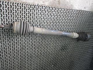 полуось передняя правая (приводной вал, ШРУС) Volkswagen Golf 3 поколение 1994, 1.9 л.