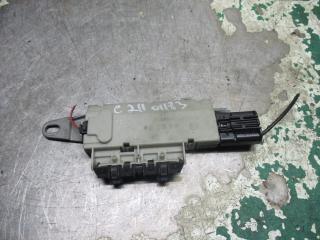 усилитель антенны Mercedes-Benz E-Класс W211/S211 2004, 2.7 л., МКПП, универсал, A2118203089