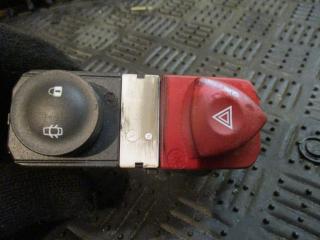 кнопка аварийной сигнализации Renault Scenic 2 поколение 2005, 1.6 л., МКПП, минивэн, 8200095493