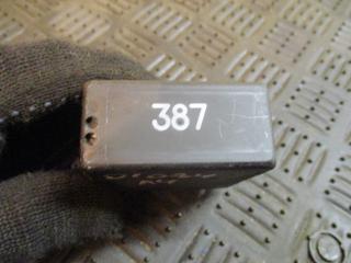 реле стеклоочистителей Audi A4 B5 1998, 1.9 л., МКПП, седан, 4B0919471