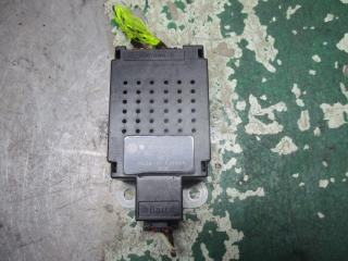 усилитель антенны Volkswagen Golf Plus 1 поколение 2007, 1.9 л., МКПП, хетчбэк 5 дв., 5M0035570B