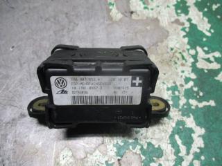 датчик ускорения Volkswagen Transporter T5 2007, 1.9 л., МКПП, микроавтобус, 7H0907652A