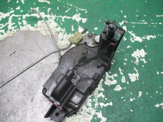 замок двери передней левой Opel Astra H 2005, 1.9 л., МКПП, универсал, 13210748QF
