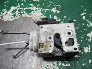 замок двери передней правой Audi A4 B5 1996, 1.9 л., МКПП, седан, 8D1837016E