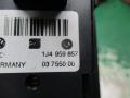 блок управления стеклоподъемниками Volkswagen Passat B5 1999, 1.6 л., МКПП, универсал, 1J4959857 - фото №6