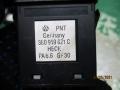 кнопка обогрева заднего стекла Volkswagen Passat B5 1998, 1.9 л., МКПП, седан, 3B0959621C - фото №2