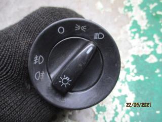 переключатель света Volkswagen Passat B5 1998, 1.6 л., МКПП, седан, 3B0941531C