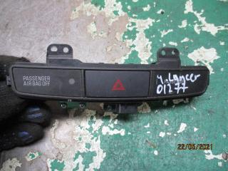 кнопка аварийной сигнализации Mitsubishi Lancer 9 поколение 2008, 2.0 л., МКПП, седан