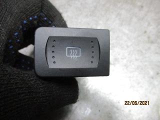 кнопка обогрева заднего стекла Volkswagen Bora 1 поколение 2001, 1.9 л., МКПП, универсал, 1J0953235A