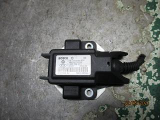 Блок управления ABS/ESP Volkswagen Passat B5 1998, 1.6 л., МКПП, универсал, 4B0907637A, 0265005213