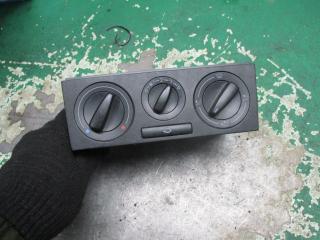 блок управления печки / климат-контроля Volkswagen Polo 3 поколение 2001, 1.0 л., 1J0819045F