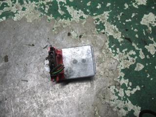 сопротивление печки Audi A6 4A/C4 1996, 2.8 л., АКПП, универсал, 8D0959263