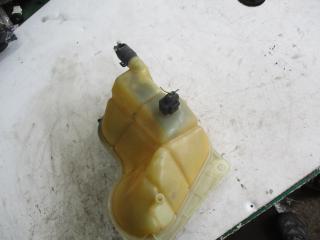 бачок расширительный Volkswagen Passat B5 2000, 1.6 л., МКПП, седан, 8D0121403L