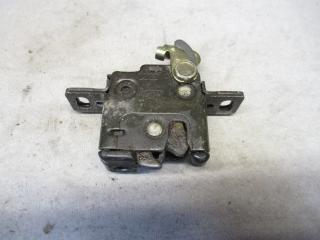 замок багажника Audi A6 4A/C4 1997, 2.5 л., МКПП, универсал, 4A9827505C