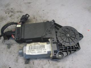 моторчик стеклоподъемника передний правый Volkswagen Passat B5 1998, 1.9 л., МКПП, универсал, 3B4837752GJ