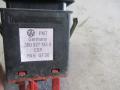 кнопка ручного тормоза (ручника) Volkswagen Passat B5 1997, 3B0927134A - фото №3