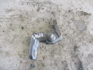 петля двери Volkswagen Touran 1 поколение 2004, 2.0 л., АКПП, минивэн, 6Q0831402B