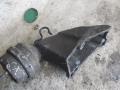 подушка крепления двигателя Audi A4 B5 1996, 8D0199307L - фото №7