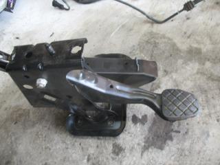 педаль тормоза Volkswagen Bora 1 поколение 2000, 1.4 л., МКПП, седан, 1J1721058S