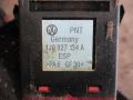кнопка ручного тормоза (ручника) Volkswagen Bora 1 поколение 2000, 1.4 л., МКПП, седан, 1J0927134A - фото №4