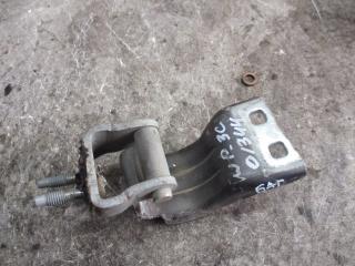петля крышки багажника Volkswagen Passat B6 2005, 2.0 л., МКПП, универсал, 3C9827302B