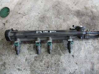 форсунка Volkswagen Golf 3 поколение 1999, 1.6 л., 037906031AA