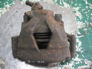 суппорт передний правый Audi A3 8L [рестайлинг] 2001, 1.9 л.