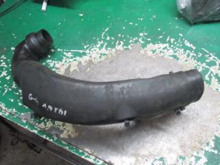 патрубок интеркулера Volkswagen Golf 3 поколение 1999, 1.9 л., 1J0129654AC
