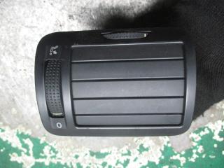 дефлектор обдува салона Volkswagen Passat B5 1997, 1.6 л., МКПП, универсал