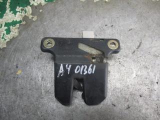 замок багажника Audi A4 B5 1999, 1.9 л., МКПП, универсал, 8D5827505A