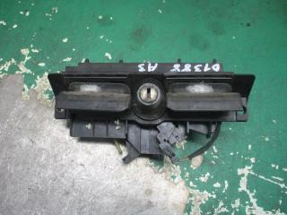 ручка крышки багажника Audi A3 8L 1997, 1.6 л., МКПП, хетчбэк 5 дв.