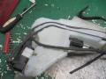 бачок омывателя Ford Focus 1 поколение [рестайлинг] 2005, 2.0 л., МКПП, хетчбэк 5 дв., 4L5113K163AP - фото №4