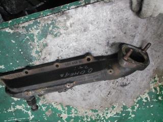 коллектор выпускной Opel Omega B 1997, 2.5 л., 90530536