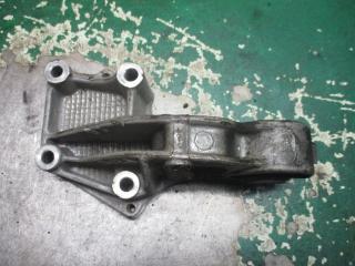 кронштейн полуоси Peugeot 206 1 поколение 2001, 1.6 л.