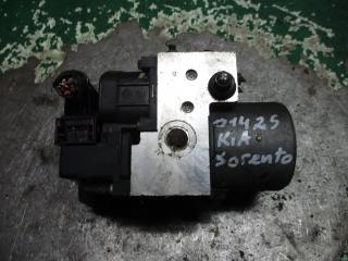 блок ABS Kia Sorento 1 поколение 2005, 2.5 л., МКПП, внедорожник 5 дв., 589103E310