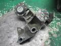кронштейн двигателя Volkswagen Passat B5 1999, 4B0199352 - фото №2