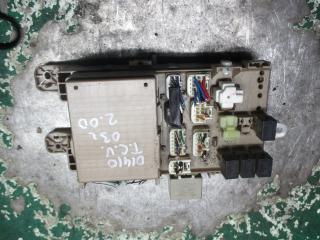 блок предохранителей Toyota Corolla Verso 1 поколение 2003, 2.0 л., МКПП, хетчбэк 5 дв., 8264113040