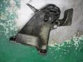 кронштейн двигателя Audi 100 4A/C4 1993, 2.5 л., 4A0199312 - фото №2